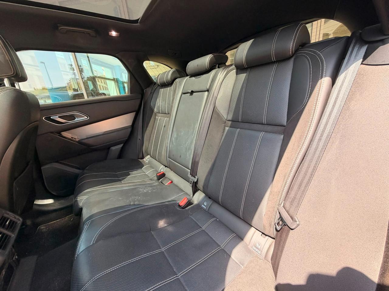 Land Rover Range Velar 2.0D I4 240 CV R-Dynamic S