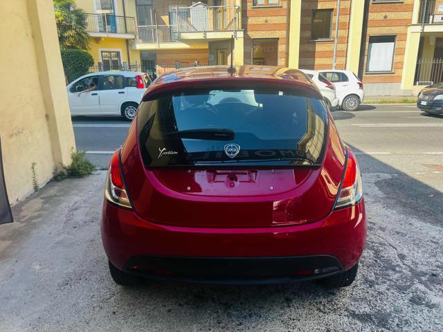 LANCIA Ypsilon 1.0 69 CV 5 porte S&S Fire Fly Ecochic *PROMO*