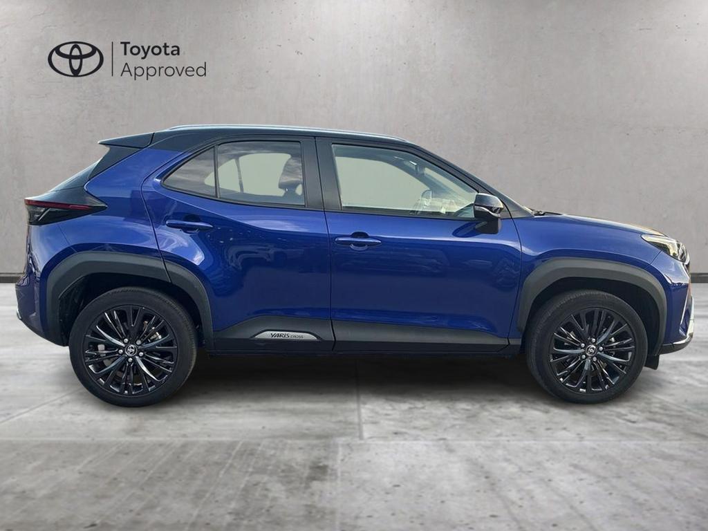 Toyota Yaris Cross 1.5h Adventure fwd 116cv e-cvt
