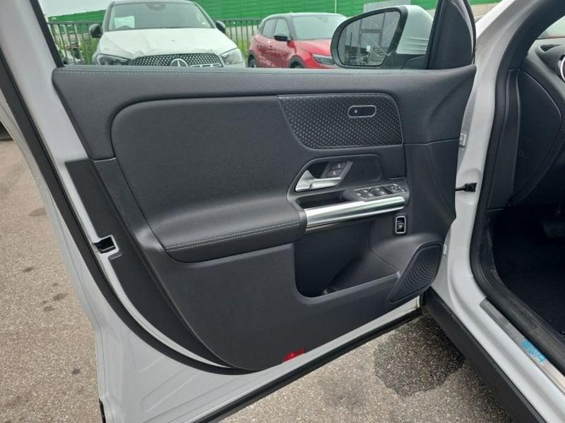 Mercedes-Benz EQA 300 4Matic Progressive Advanced