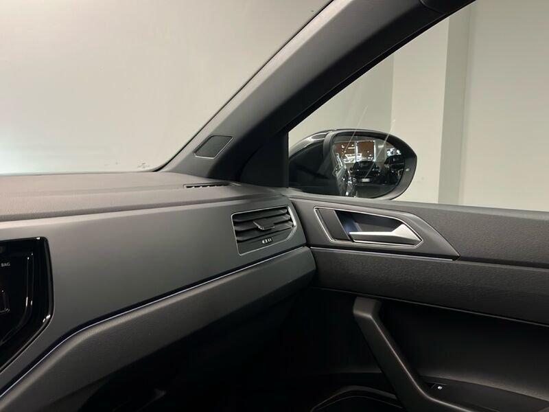 Volkswagen Taigo R-Line 1.0 TSI 81 kW (110 CV) Manuale