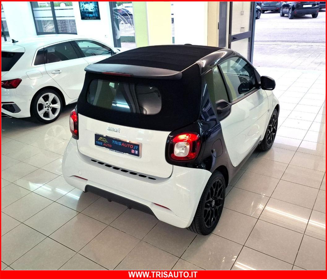 SMART Fortwo Cabrio 70 1.0 Twinamic Superpassion NEOPATENTATI