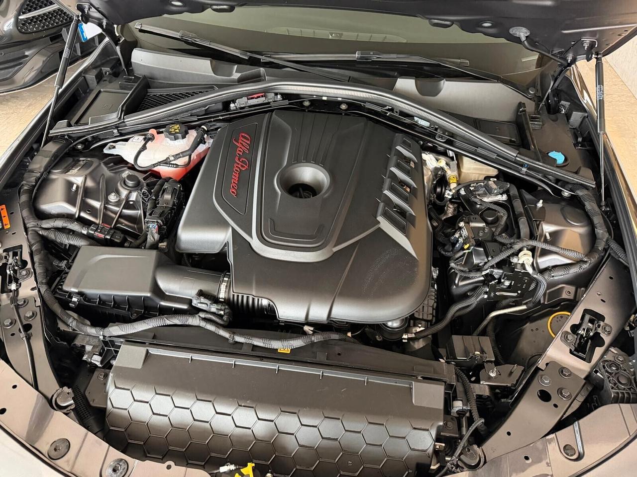 Alfa Romeo Giulia 2.2 TURBODIESEL 160 cv. AT8 SUPER BUSINESS