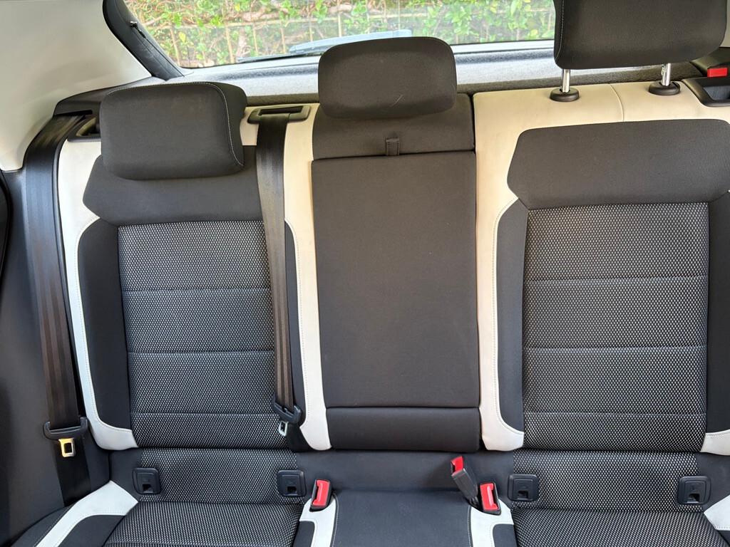 Volkswagen T-Roc 1.6 TDI SCR Style BlueMotion Technology