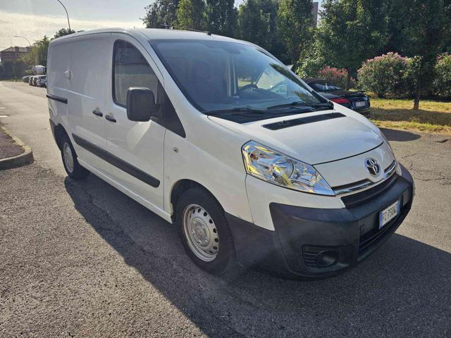 TOYOTA Proace 2.0 D-4D PC-TN Furgone Active 12q