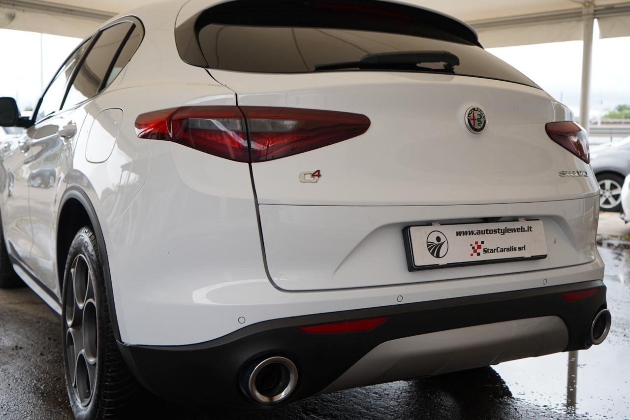 Alfa Romeo Stelvio 2.2 Turbodiesel 210 CV AT8 Q4 Super