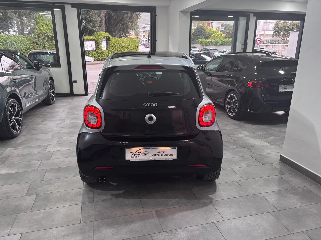 SMART FORFOUR 0.9 TWINAMIC TURBO PASSION TETTO-LED