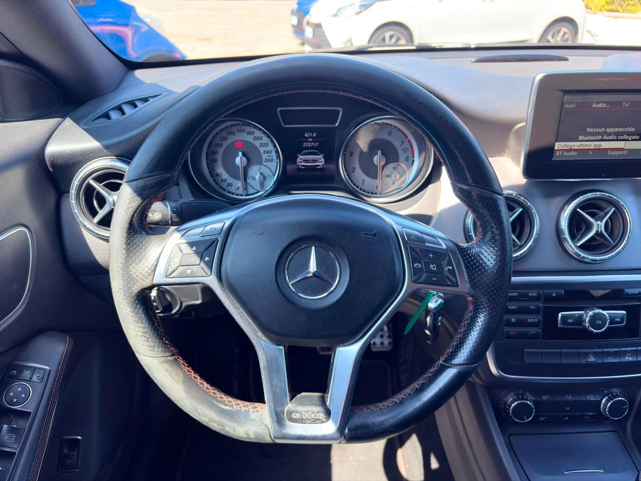 Mercedes-benz CLA 200 Premium