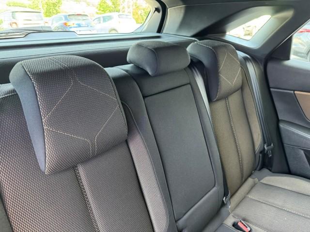 Ds DS 7 Crossback Crossback 1.5 bluehdi Business 130cv auto