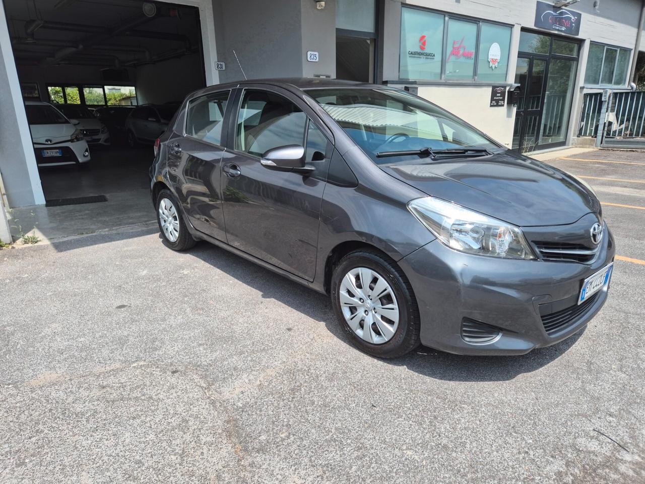 Toyota Yaris 1.0 5 porte Lounge BELLISSIMA