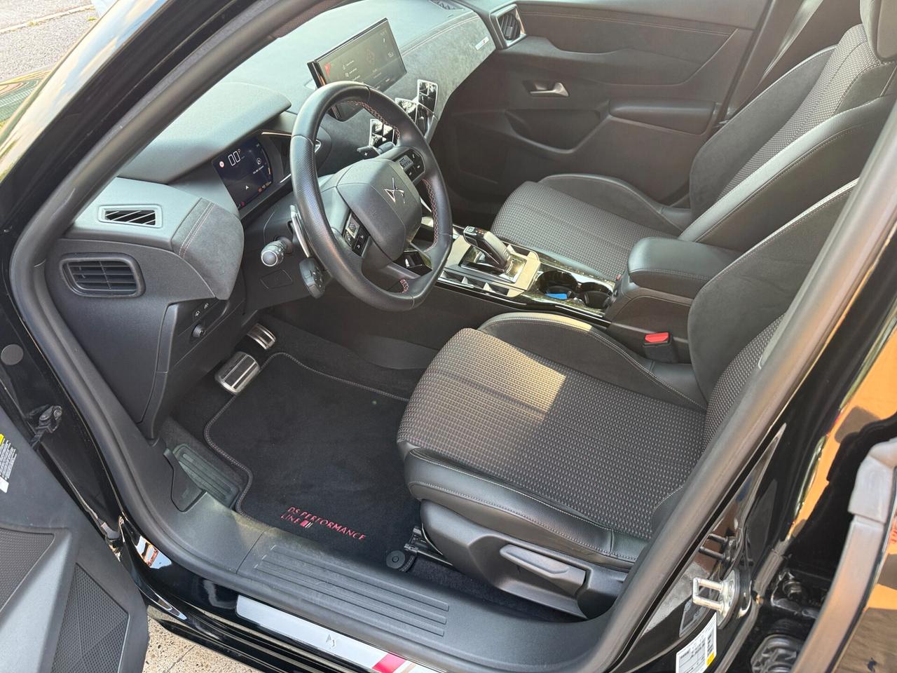 Ds DS3 3 Crossback PureTech 155 aut. Performance Line+