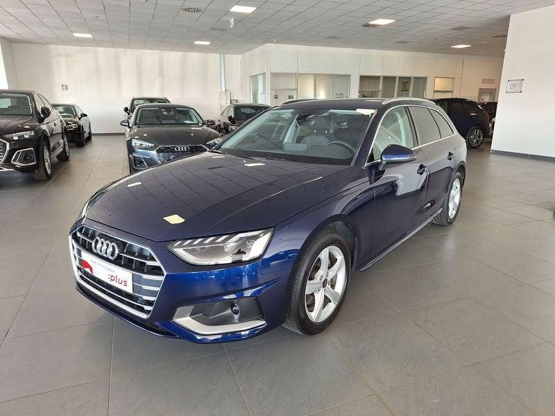 Audi A4 Avant 35 TDI/163 CV S tronic Business Advanced