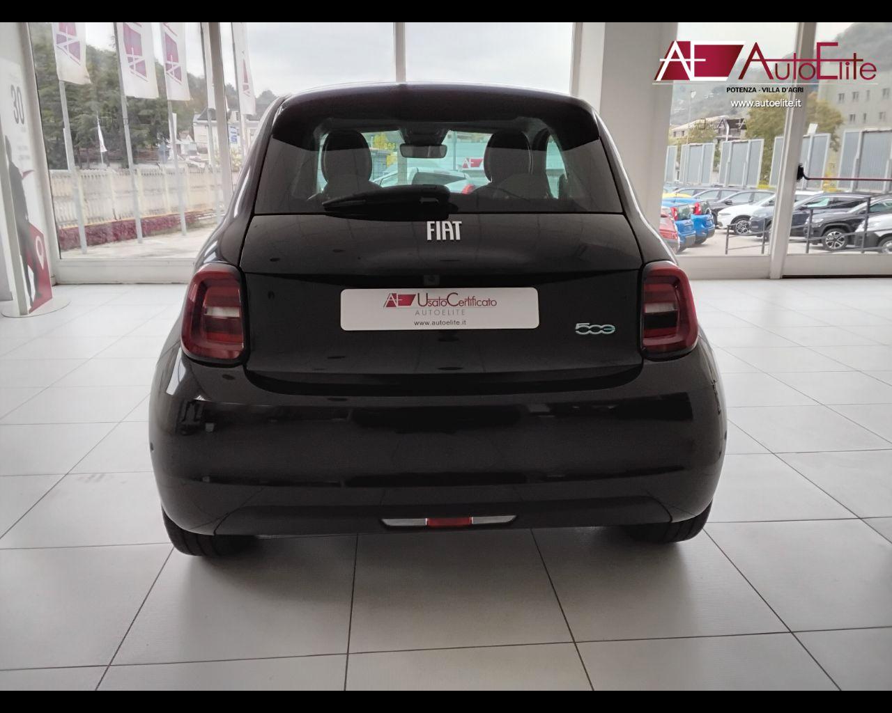 FIAT 500e - 500 La Prima Berlina 42 kWh