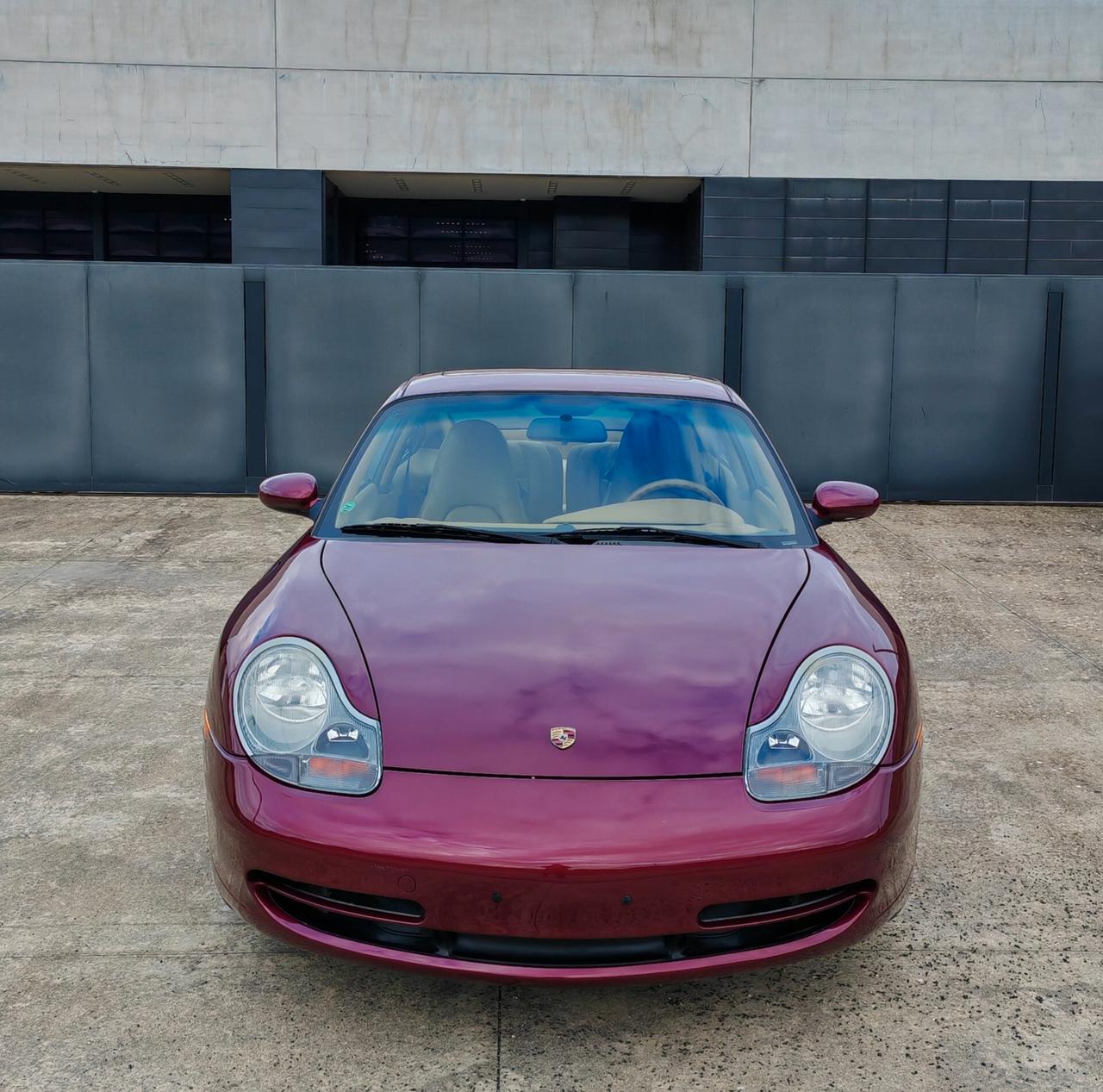 Porsche 911 996 Carrera