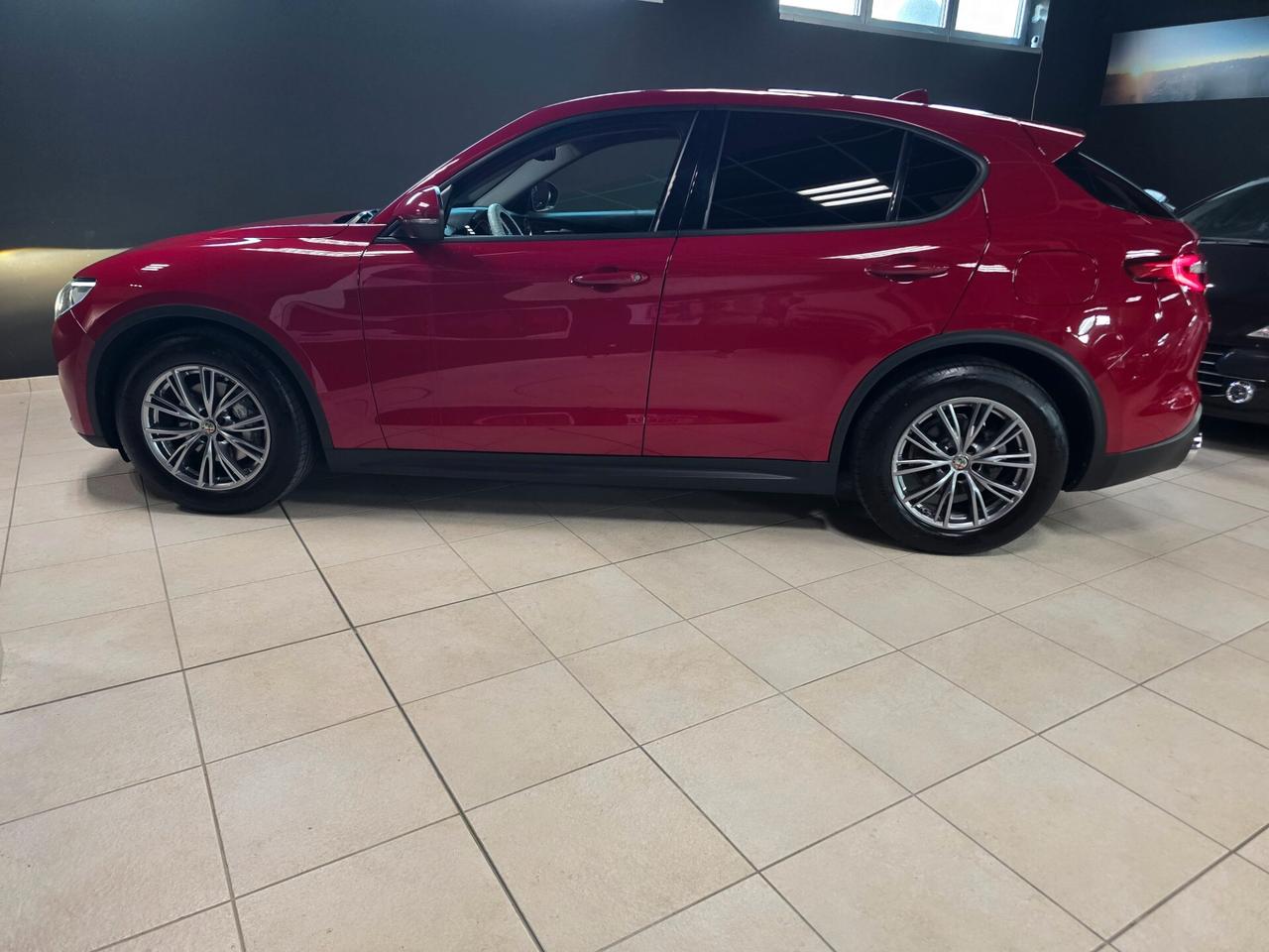 Alfa Romeo Stelvio 2.2 Turbodiesel 160 CV AT8 RWD Business