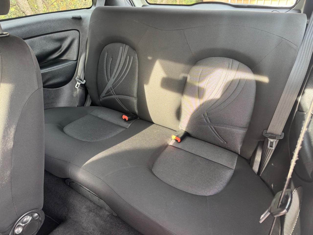 Lancia Ypsilon 1.2 69 PLATINUM