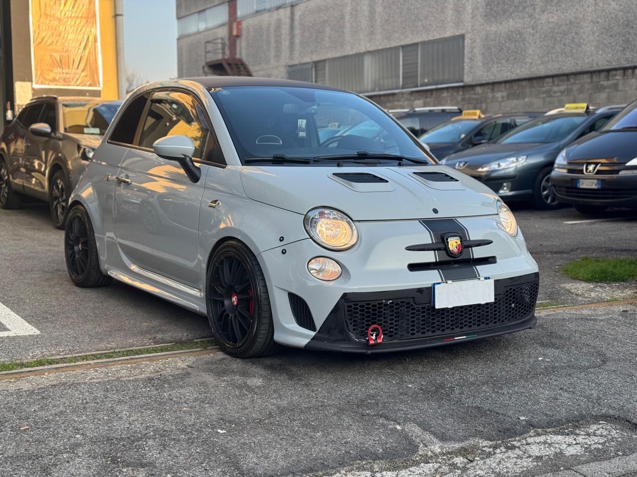 Abarth 500 1.4 Turbo T-Jet MTA Custom. Abarth.