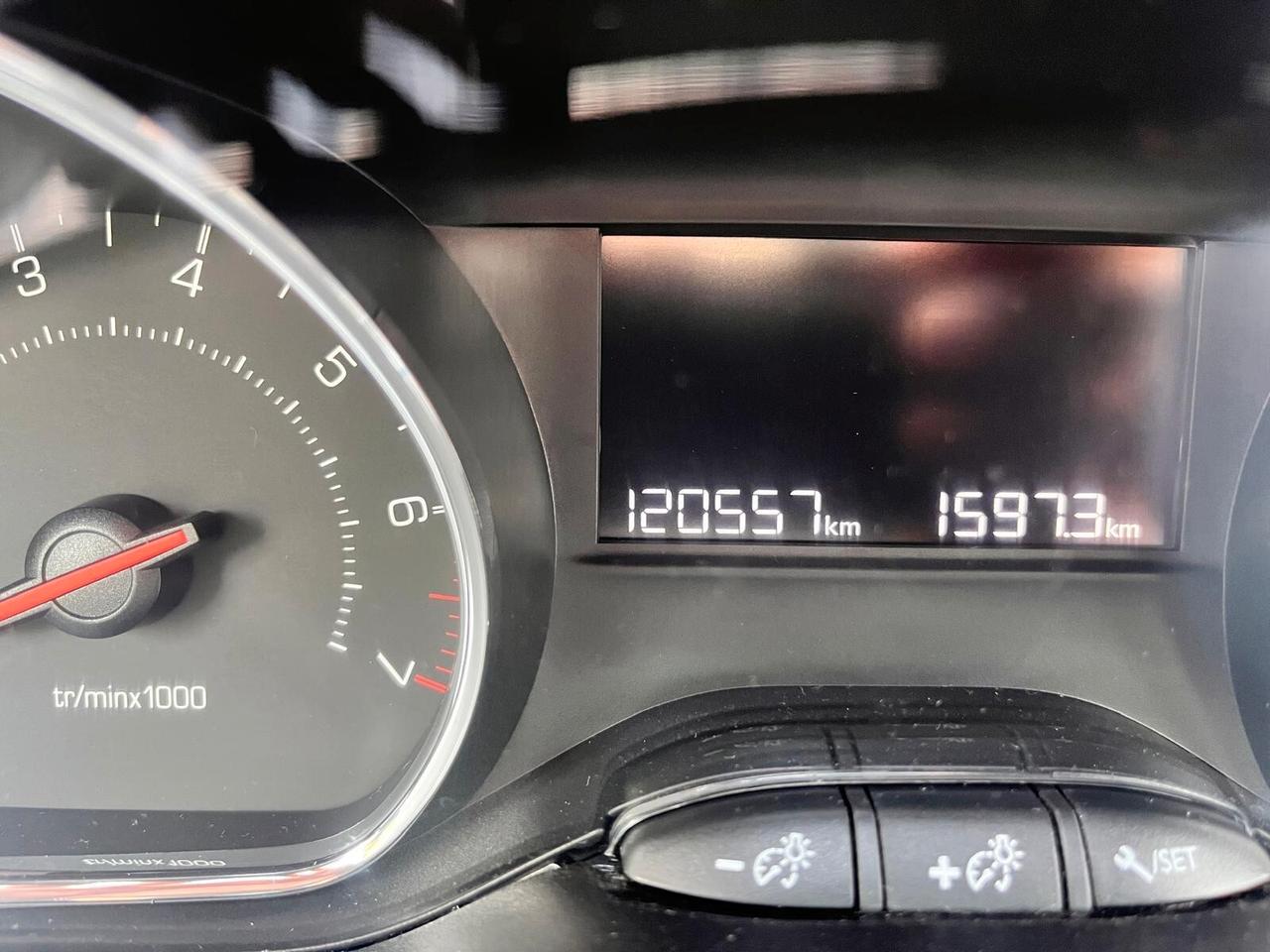 Peugeot 208 1.0 VTi 68 CV 5 porte Active