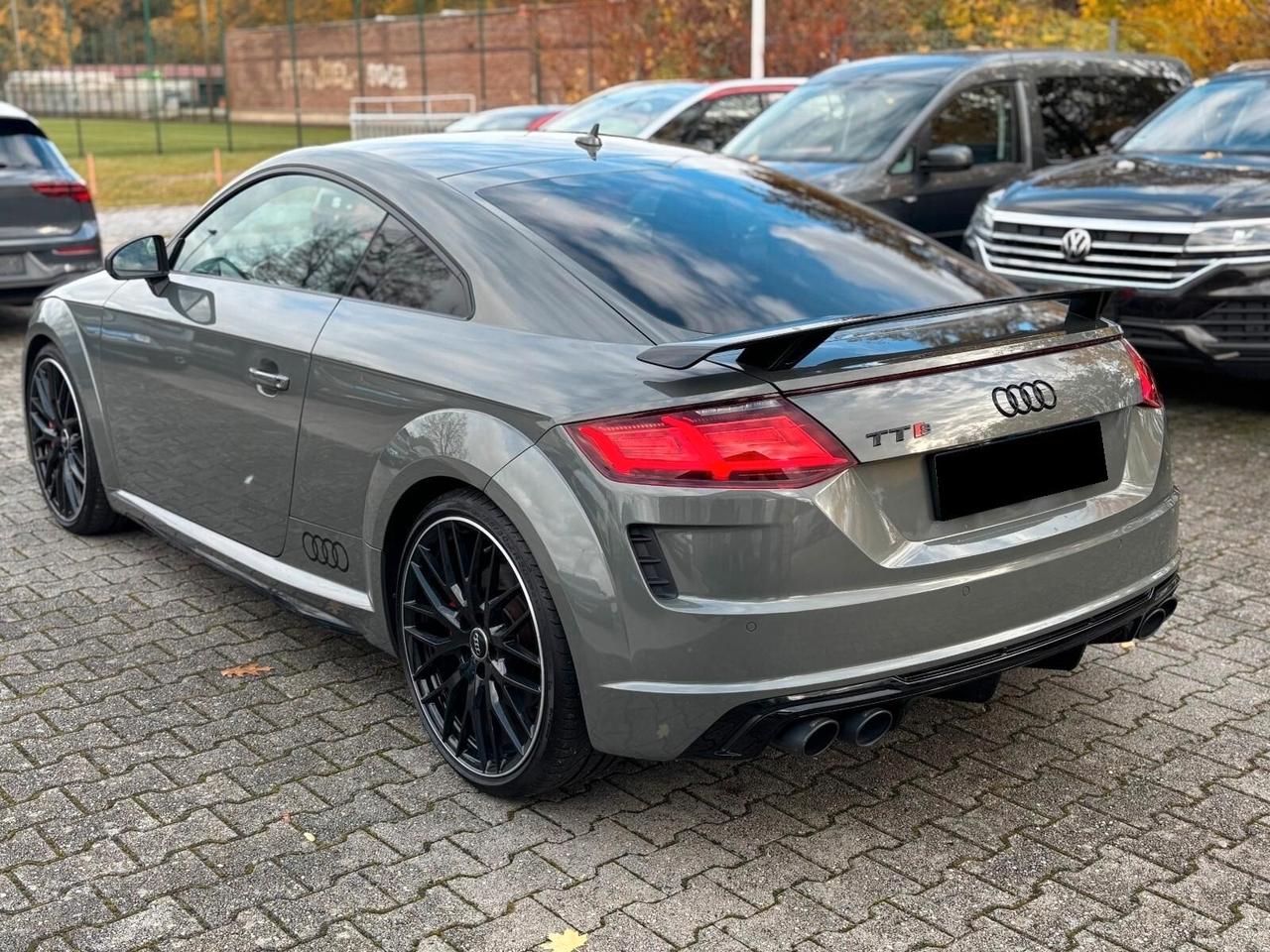 Audi TT TTS Coupé TFSI quattro S tronic