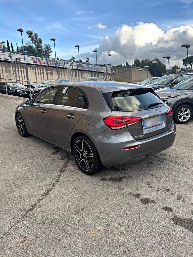 Mercedes A 180 d 1.5 116 cv Sport 2018