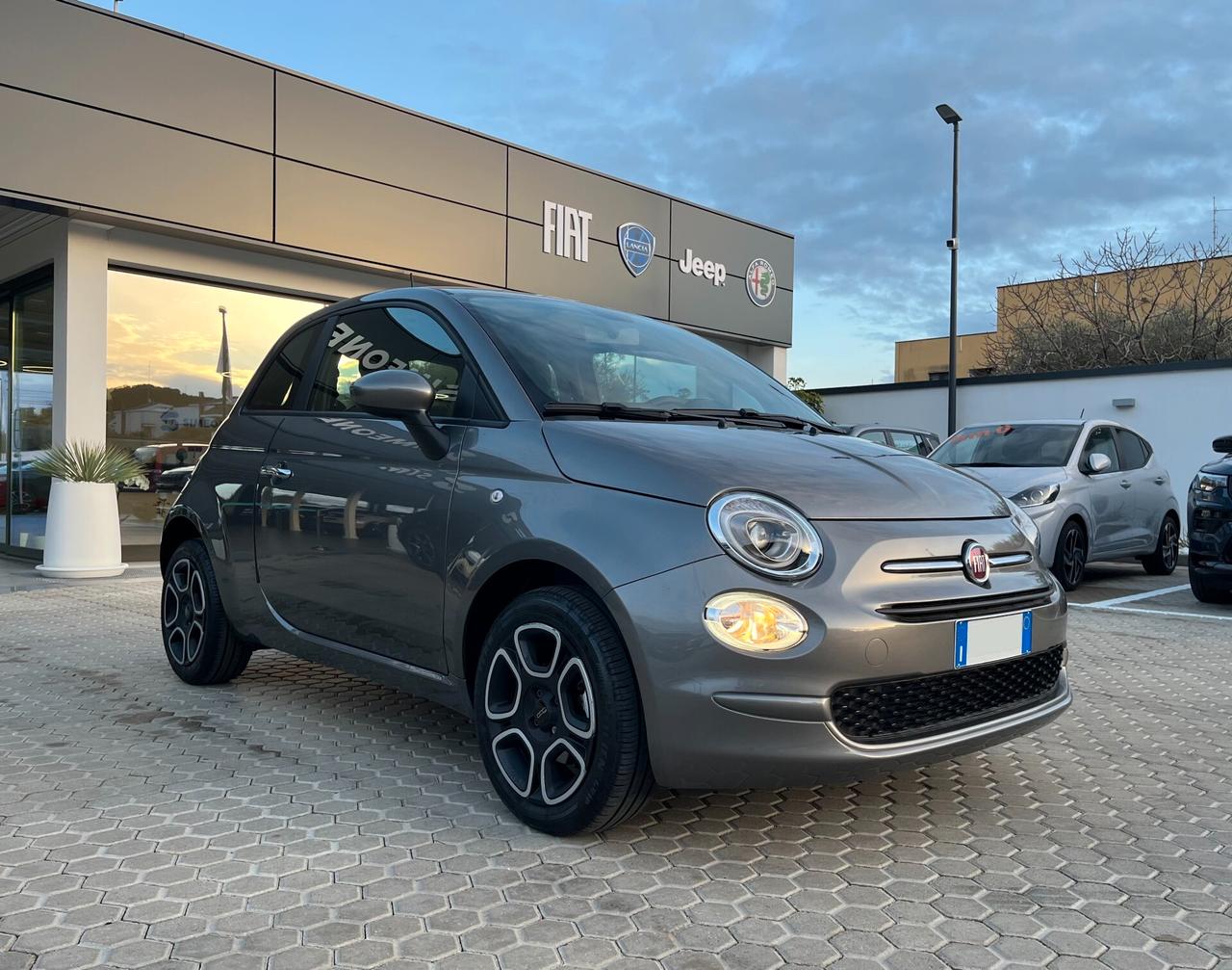 Fiat 500 Club 1.0 Hybrid