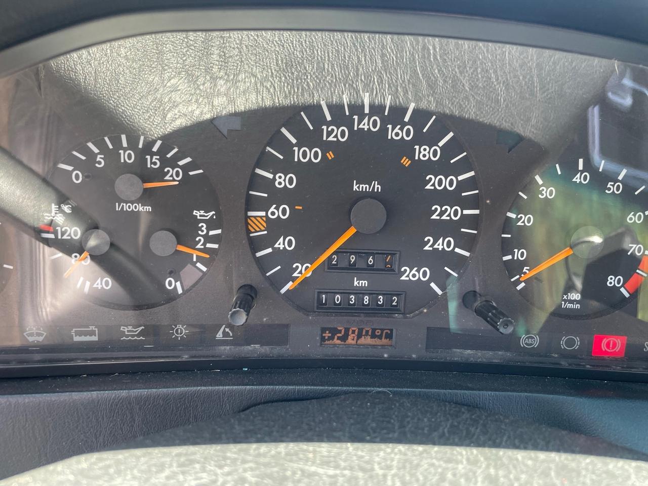 Mercedes-Benz SL 300