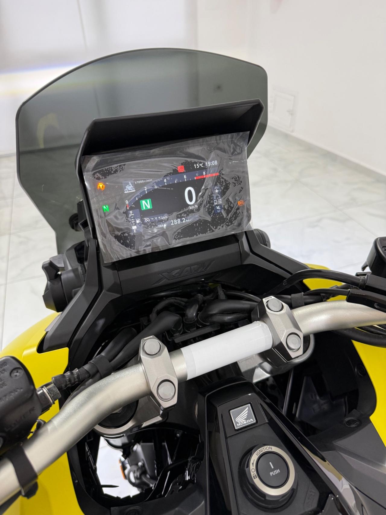 Honda X-ADV 750 EDIZIONE SPECIALE