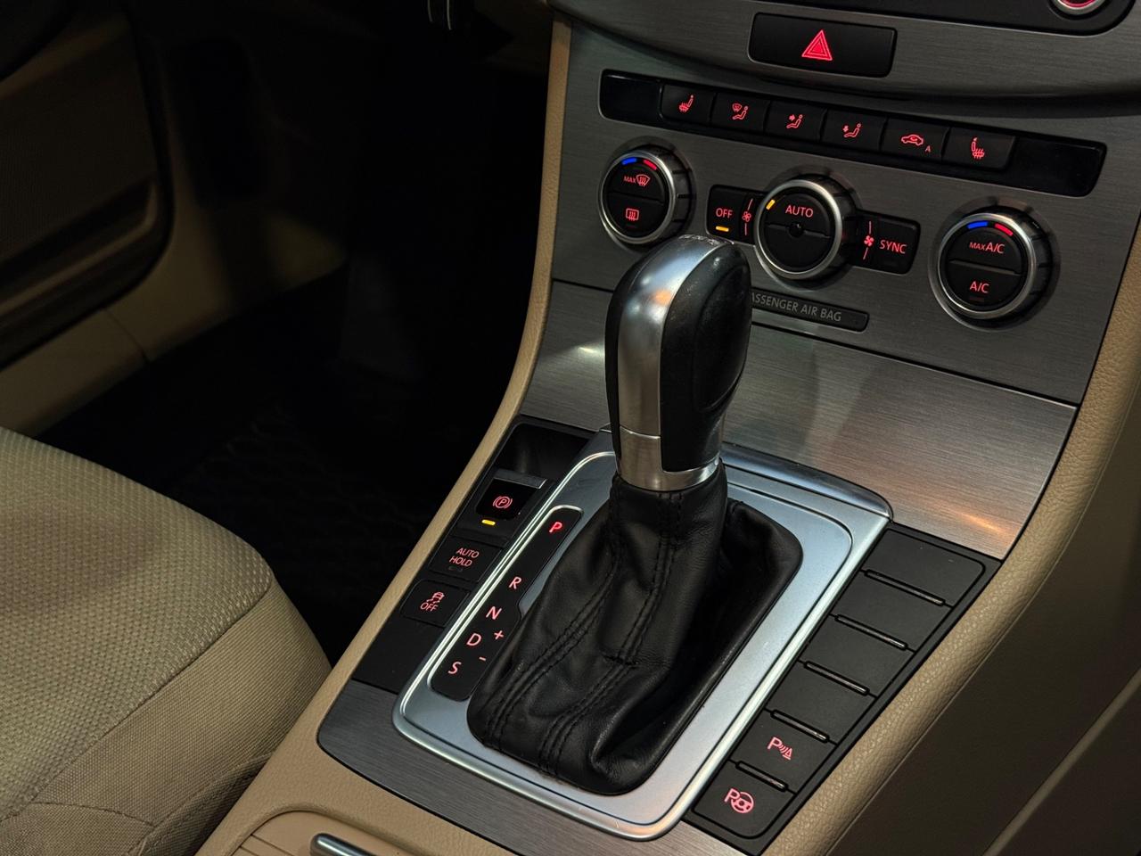 Volkswagen Passat 1.4 METANO 2014