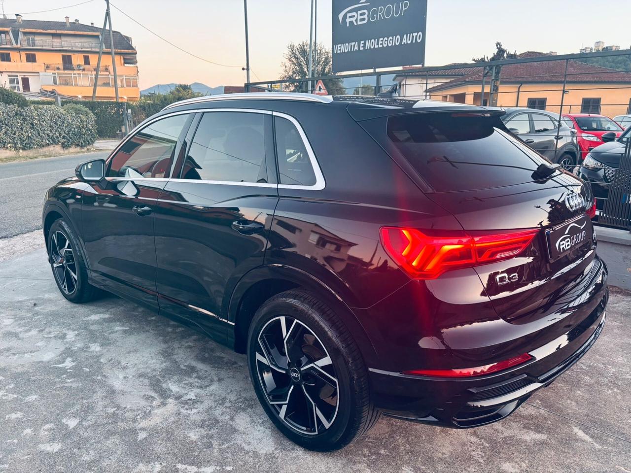 Audi Q3 2.0 TDI 150 CV S tronic line Edition