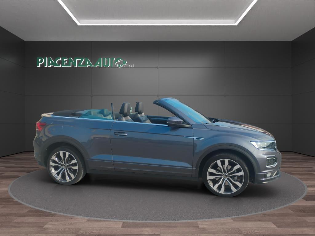 Volkswagen T-Roc Cabriolet 1.5 tsi R-LINE..VIRTUAL.CERCHI 19.NAVI