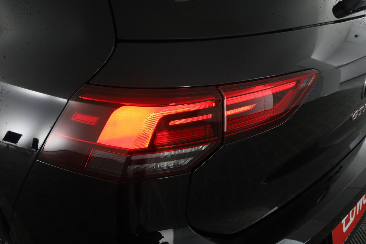 VOLKSWAGEN Golf 8ª serie Golf 2.0 TSI GTI DSG