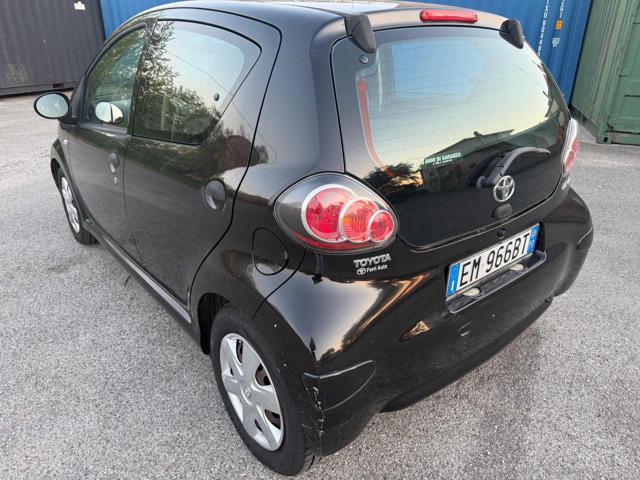 TOYOTA Aygo 1.0 12V VVT-i 5p Deep Ocean Connect Bellissima