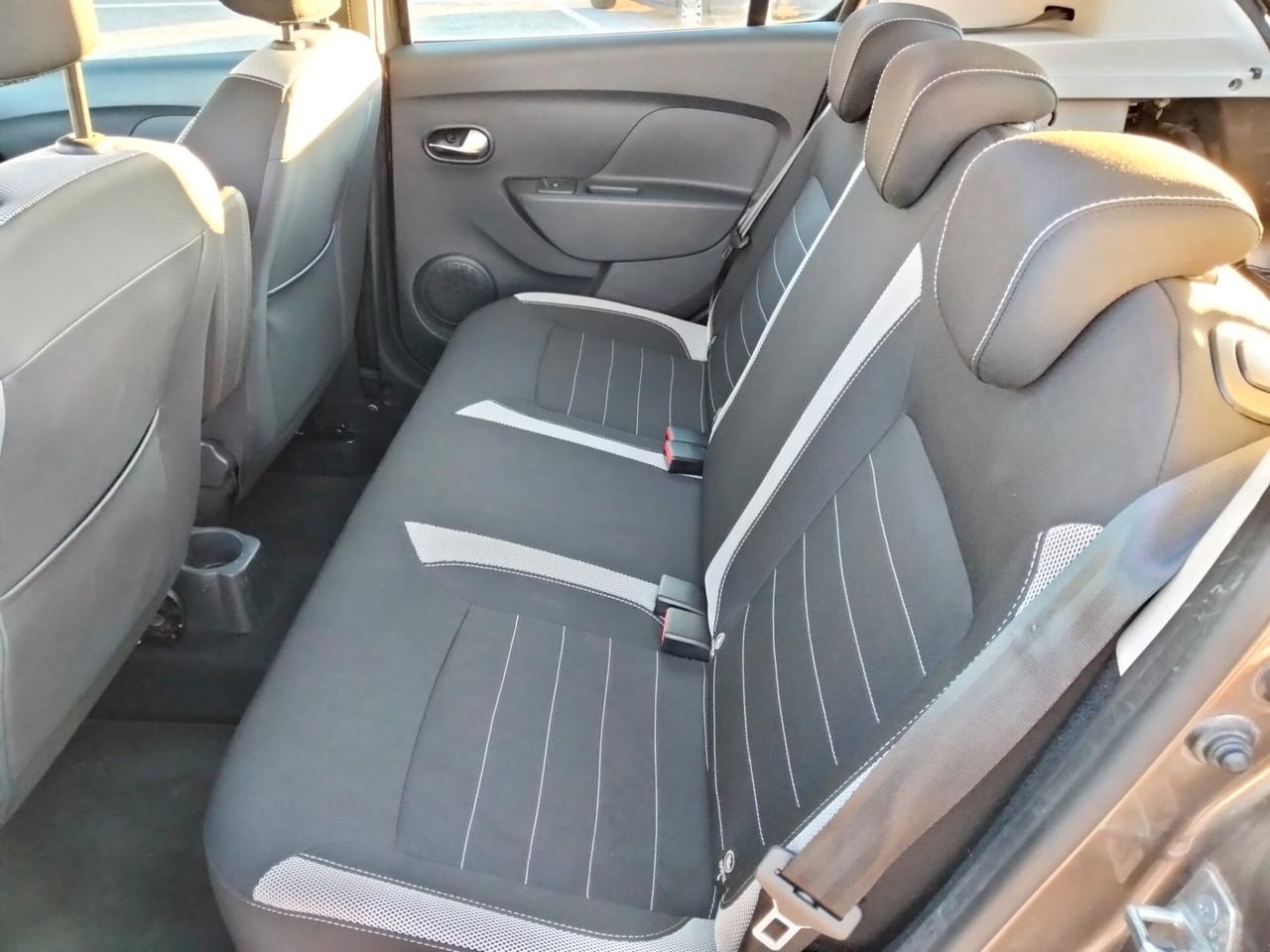 Dacia Sandero Stepway 1.5 Blue dCi 95 CV Comfort