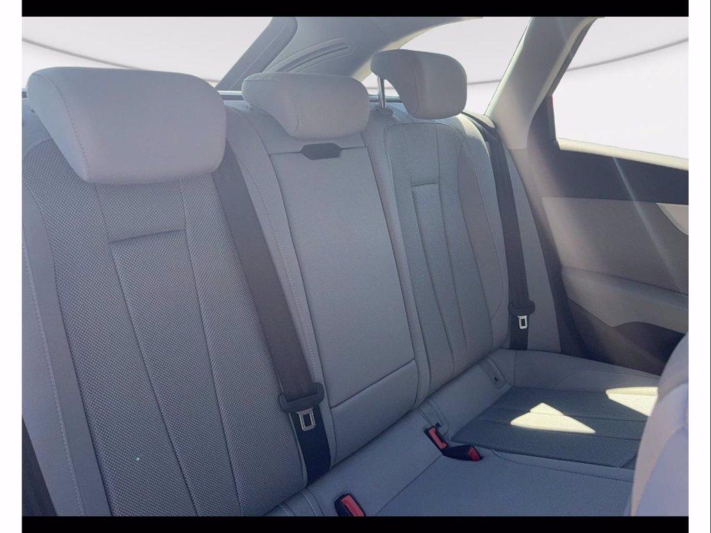 AUDI A4 avant 35 2.0 tdi mhev business advanced 163cv s-tronic del 2023