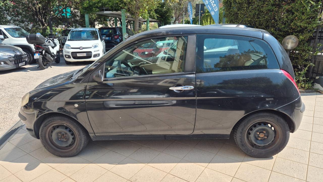 Lancia Ypsilon 1.3 Multijet 16V Oro