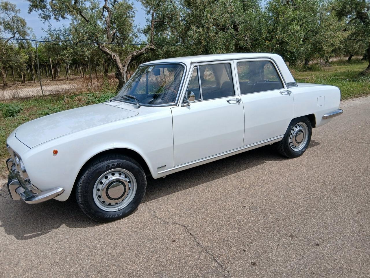 Alfa Romeo 1750 Berlina