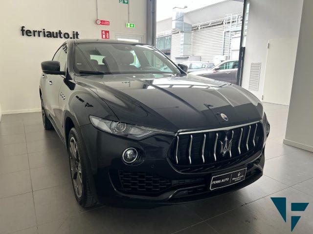 MASERATI Levante 3.0 BT V6 AWD Granlusso