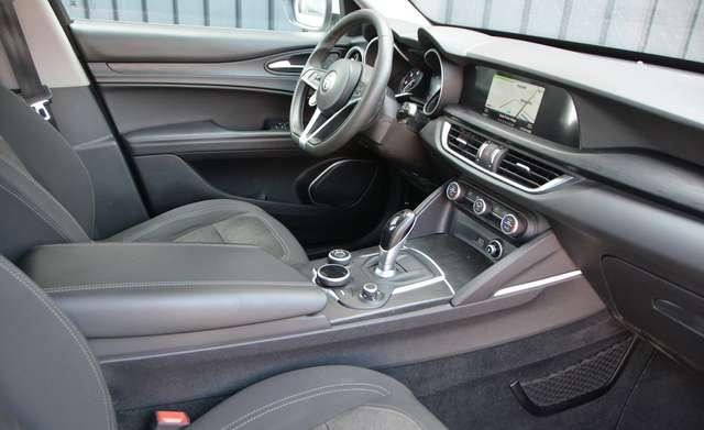 Alfa Romeo Stelvio 2.2 t Business Q4 210cv auto