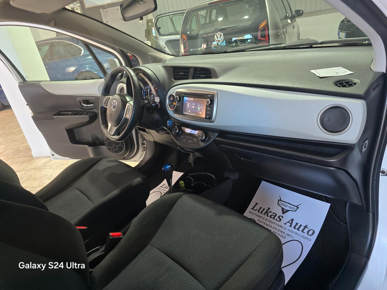 Toyota Yaris 1.5 Hybrid 5 porte Lounge