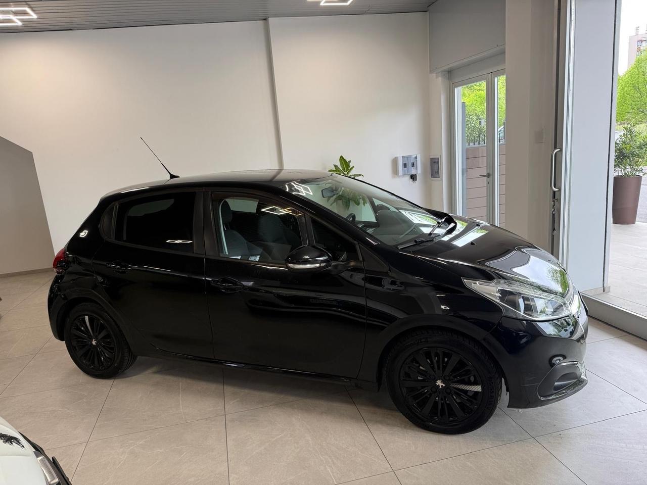 Peugeot 208 BlueHDi 75 5 porte Active