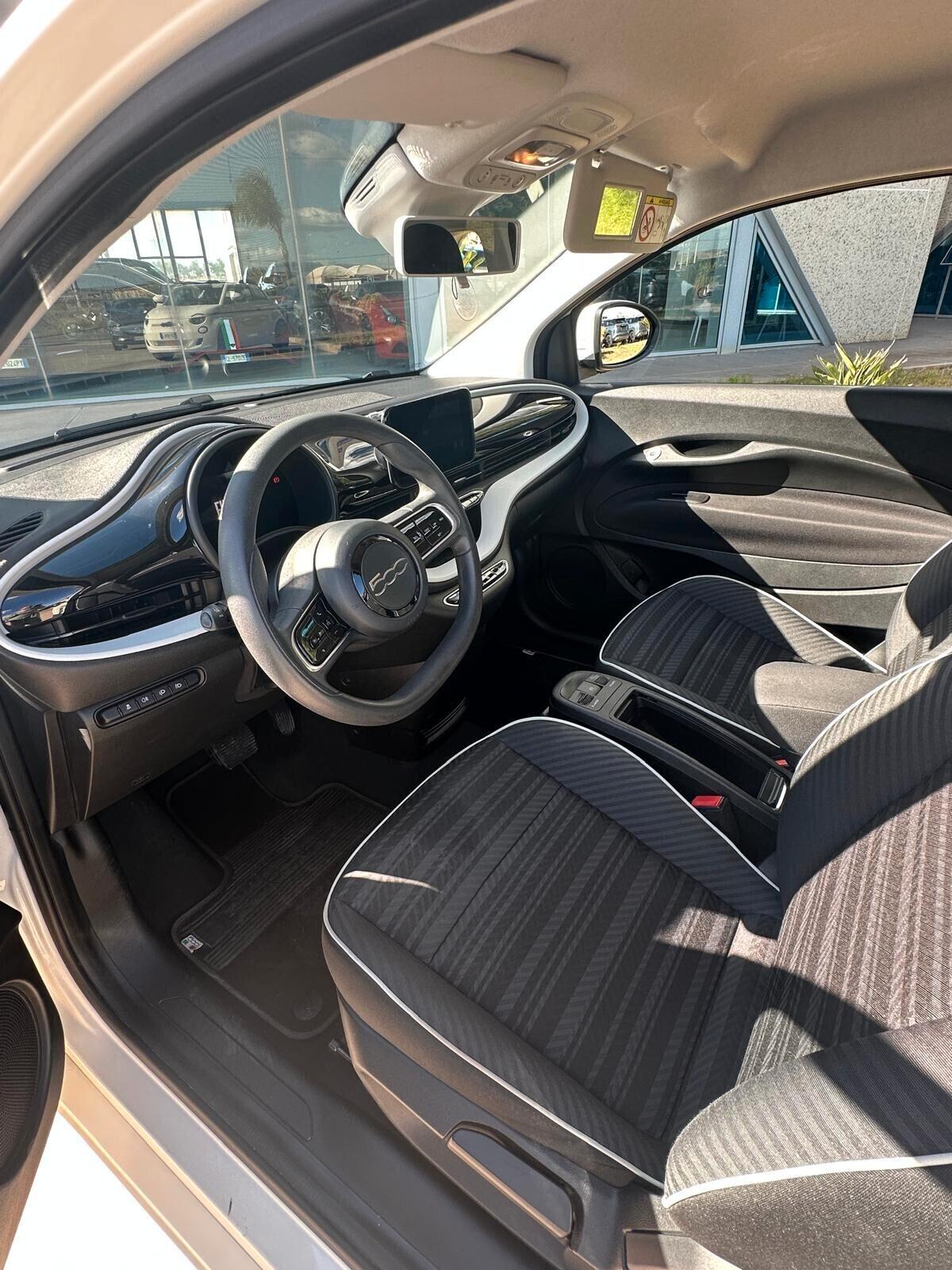Fiat 500e La Prima Full Electric
