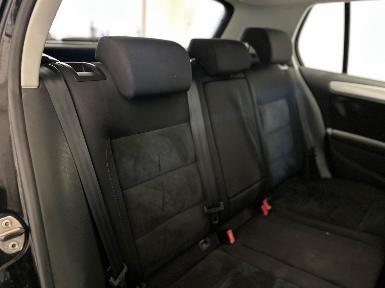 Volkswagen Golf 2.0 TDI 140CV DPF DSG 5p. Highline NEOPATENTATI
