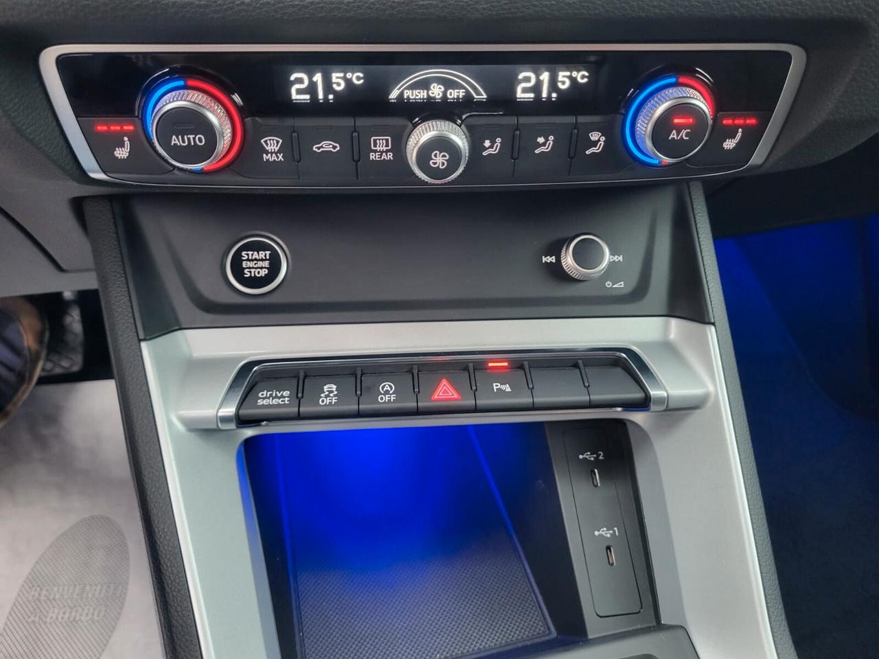 Audi Q3 S.P. 2.0 TDI 150 CV S-LINE +CERCHI 20+LUCI AMBIENTE..