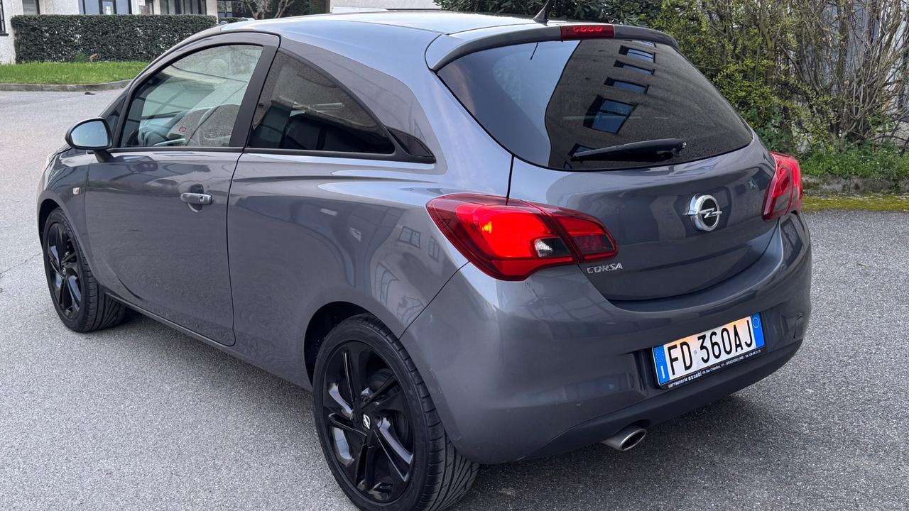 Opel Corsa 1.2 Coupé b-Color Unico prop