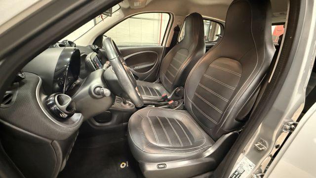 SMART ForFour EQ Passion