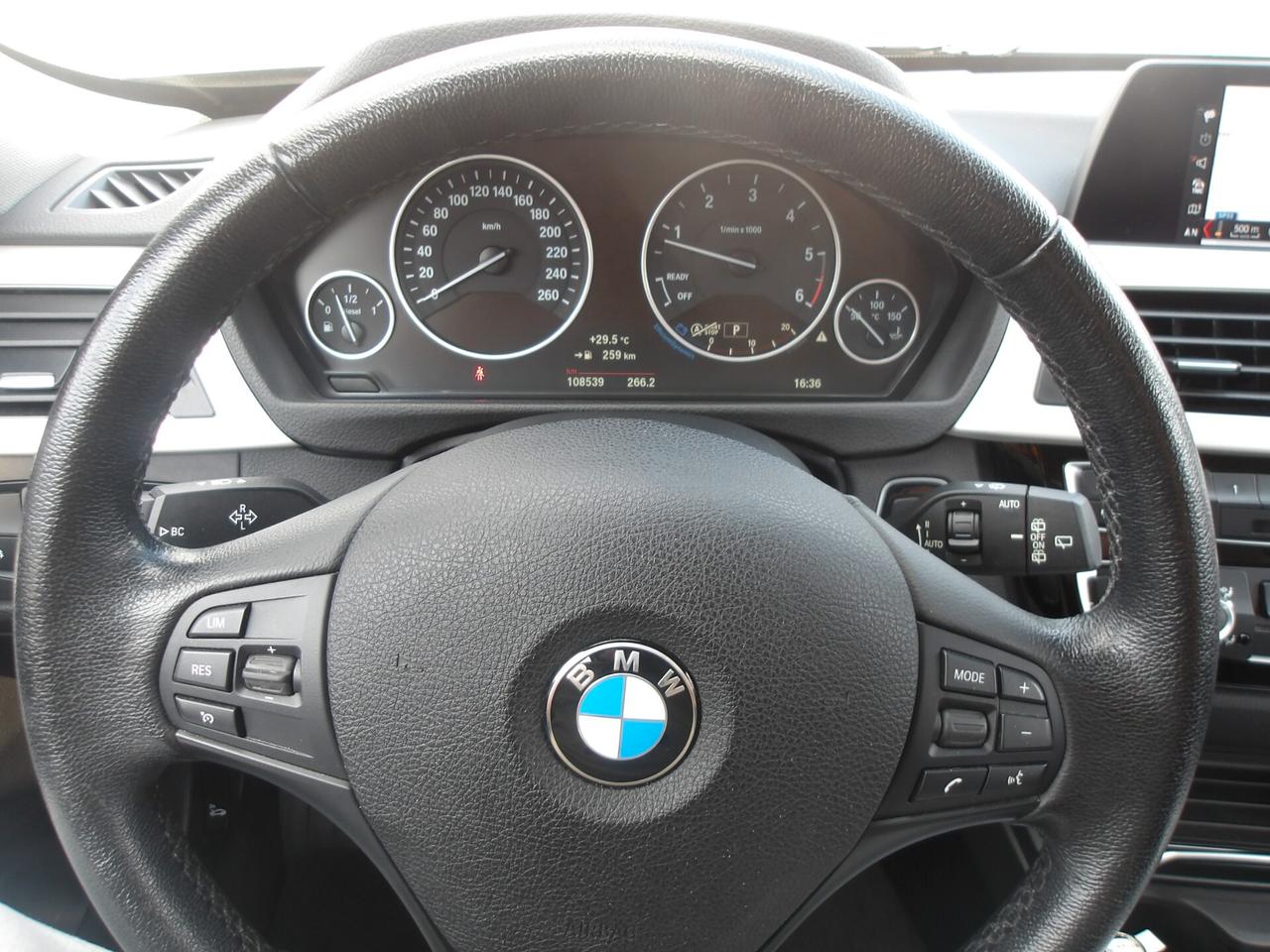 Bmw 318 318d Touring Business Advantage aut.