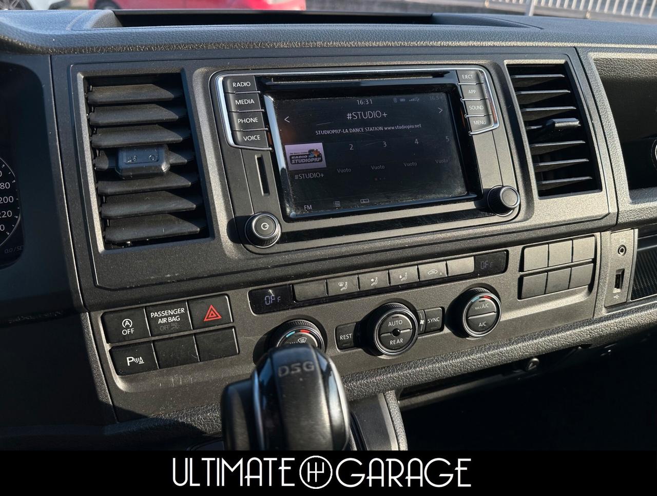 Volkswagen Caravelle T6 2.0 TDI 150cv DSG Comfortline Bicolor *9 Posti