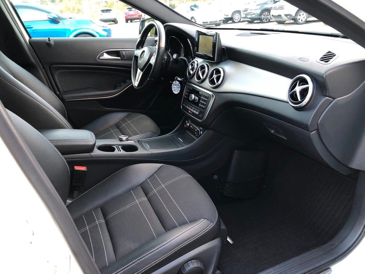 Mercedes-benz GLA 200 CDI A 4Matic Premium 2014