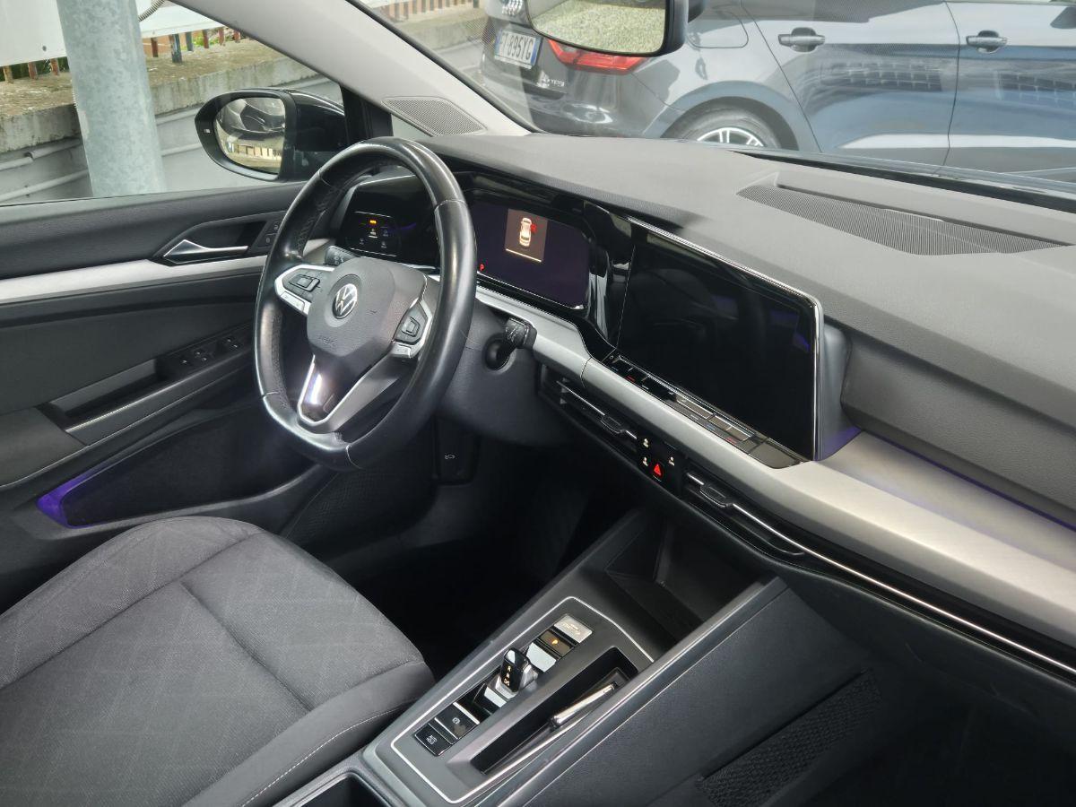 VOLKSWAGEN - Golf - 1.5 TGI DSG Style