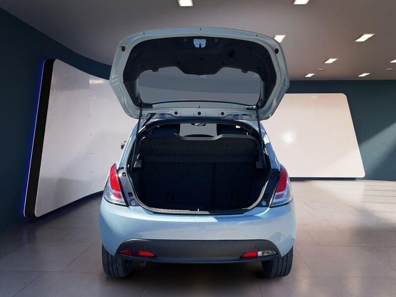 Lancia Ypsilon NUOVA My24 402 Oro 1.0